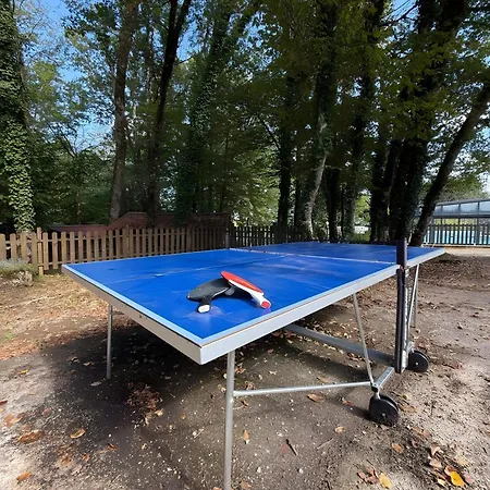 Les Noisetiers Maison 2 - 4 Pers Holiday home *