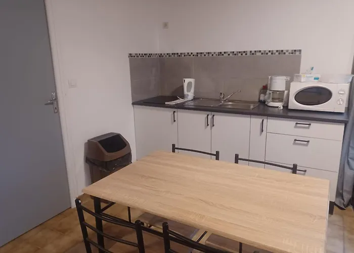 펜션 Les Noisetiers Maison 2 - 4 Pers Calviac-en-Perigord